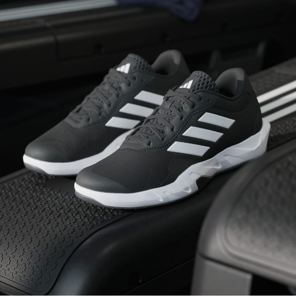adidas Other - NWT! Adidas Men’s AMPLIMOVE Core Black/Cloud White/Grey Six TRAINING SHOES 9.5